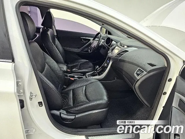 Hyundai Elantra 2013 thumb 2