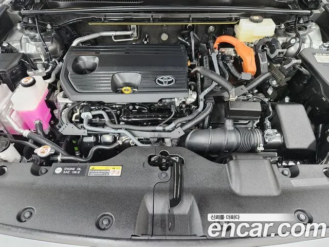 Toyota Crown Crossover 2024 thumb 8