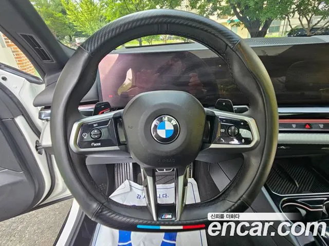 BMW 5 серии 2025 thumb 4