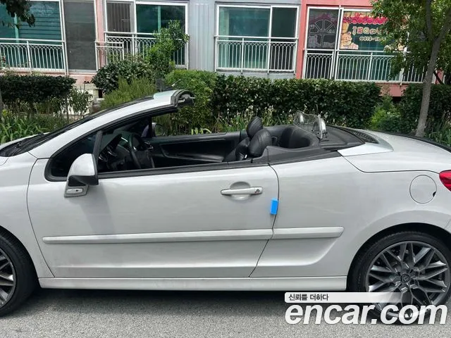 Peugeot 207 2011 thumb 10