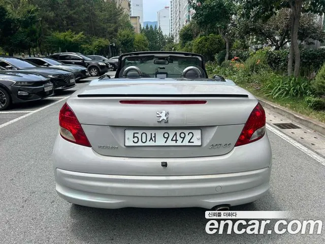 Peugeot 207 2011 thumb 6