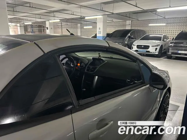 Peugeot 207 2011 thumb 12