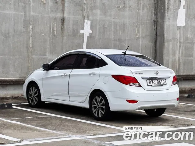 Hyundai Accent 2015 thumb 11