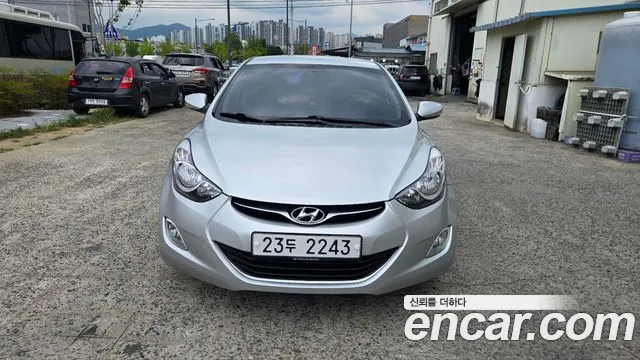 Hyundai Avante 2011 thumb 4