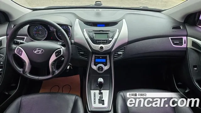 Hyundai Avante 2011 thumb 12