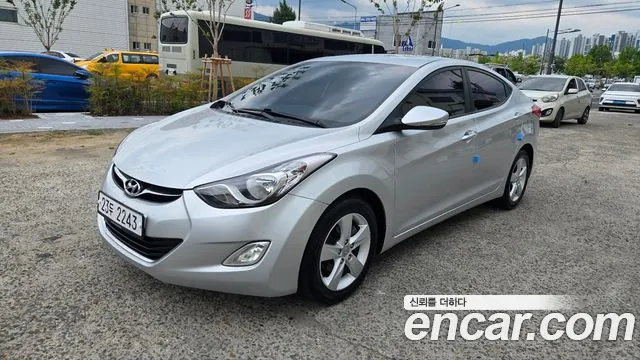 Hyundai Avante 2011 thumb 5
