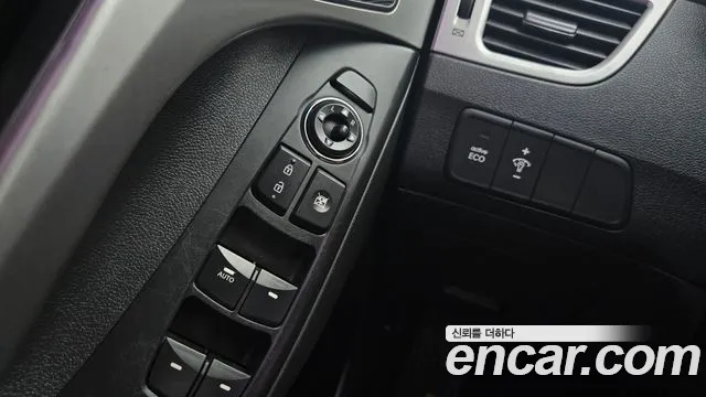 Hyundai Avante 2011 thumb 6