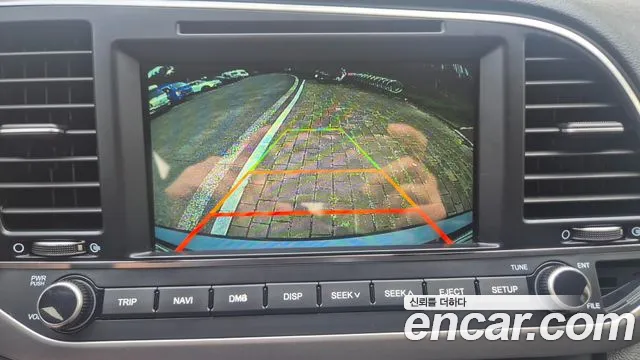 Hyundai AD 2017 thumb 12