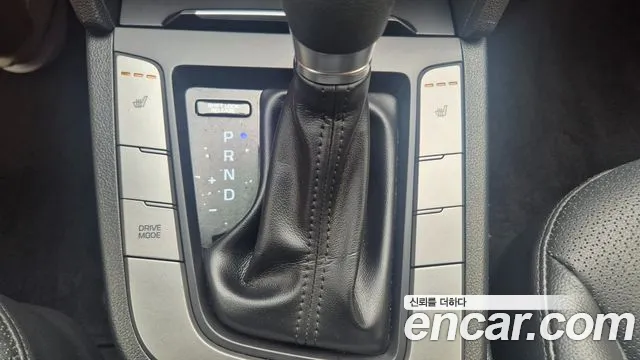 Hyundai AD 2017 thumb 9