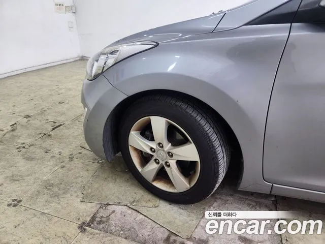 Hyundai Avante 2012 thumb 2