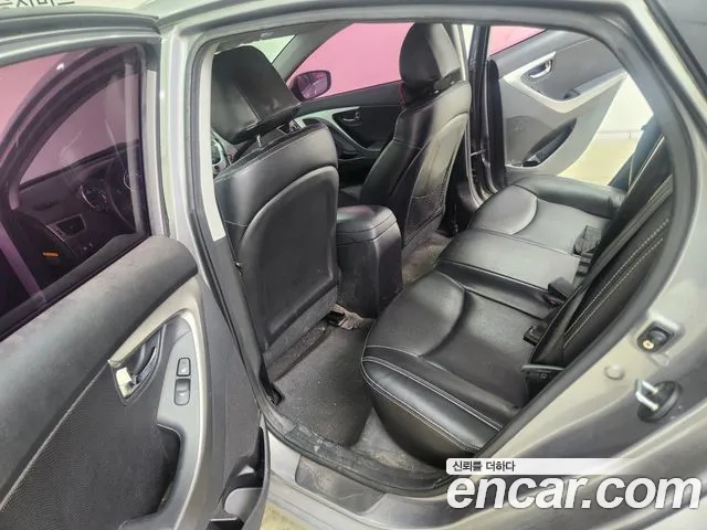 Hyundai Avante 2012 thumb 3