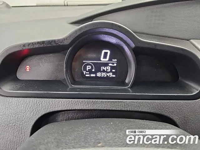 KGM Korando 2016 thumb 2