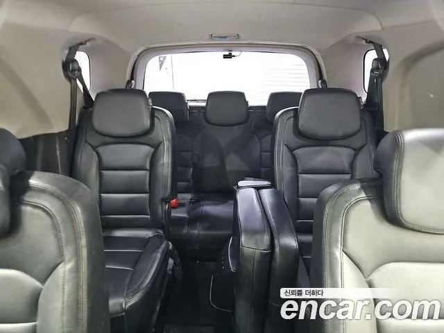 KGM Korando 2016 thumb 6