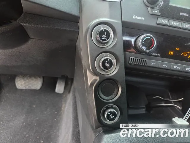 KG_Mobility_Ssangyong KORANDO 2016 thumb 8