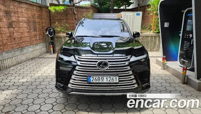Lexus LX 2025 thumb 6