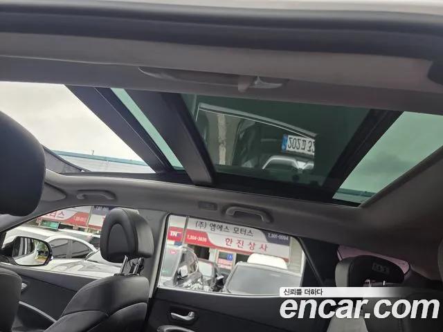 Hyundai Санта Фе 2014 thumb 7