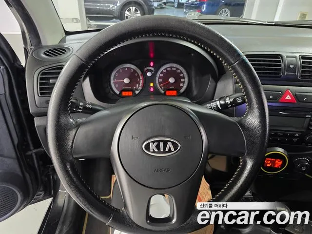 Kia morning 2009 thumb 3