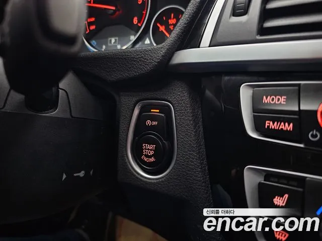 BMW 3 серии 2017 thumb 3