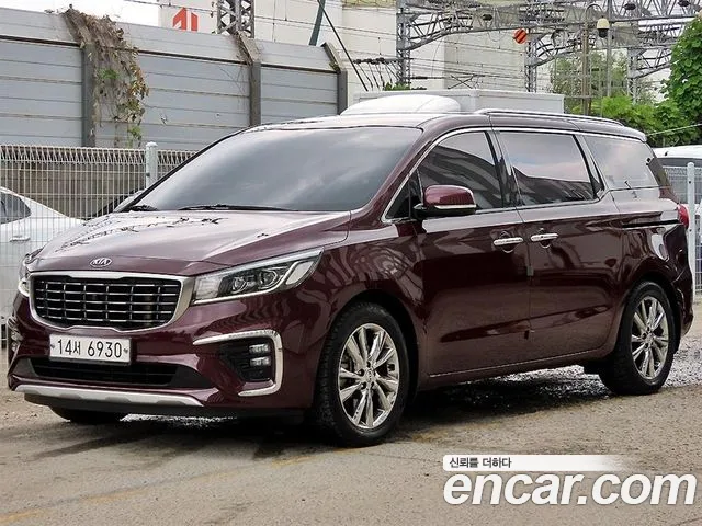 Kia Carnival 2018 thumb 9
