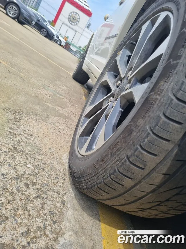 Jeep Grand Cherokee 2023 thumb 8