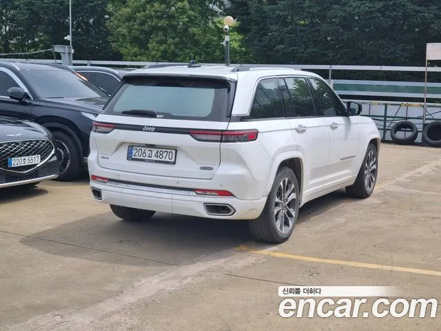Jeep Grand Cherokee 2023 thumb 3