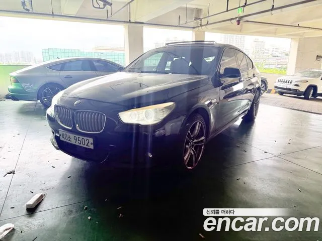 BMW 5 серии Gran Turismo 2012 thumb 5