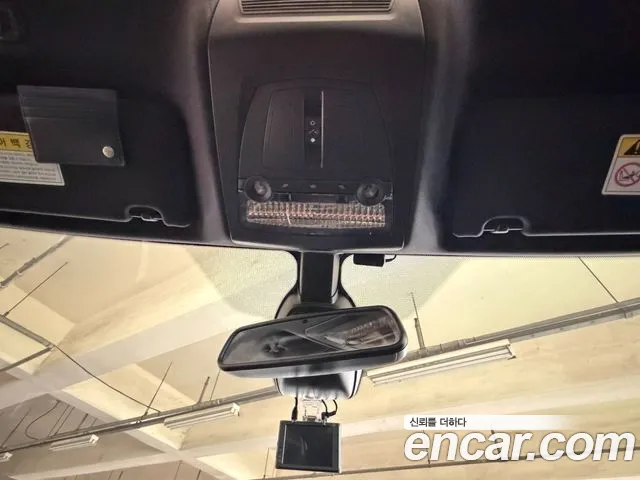 BMW 5 серии Gran Turismo 2012 thumb 12