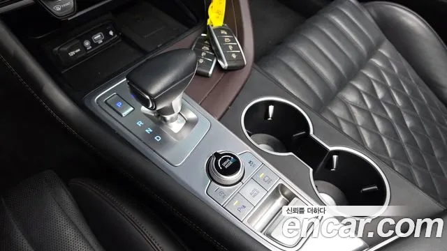 Genesis G70 2018 thumb 6