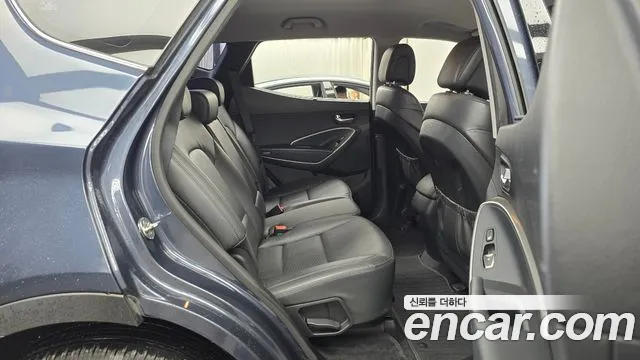 Hyundai Santafe 2018 thumb 2