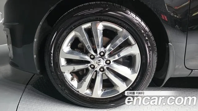 Kia Carnival 2017 thumb 6