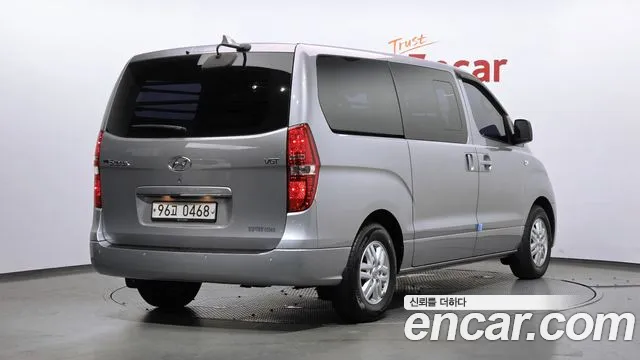 Hyundai Staria 2017 thumb 9