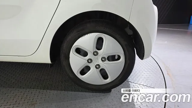 Kia Ray 2021 thumb 2