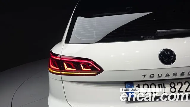 Volkswagen Touareg 2023 thumb 3