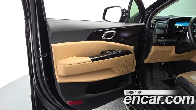Kia Carnival 2021 thumb 6
