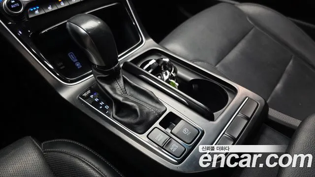 Hyundai Grandeur 2016 thumb 7