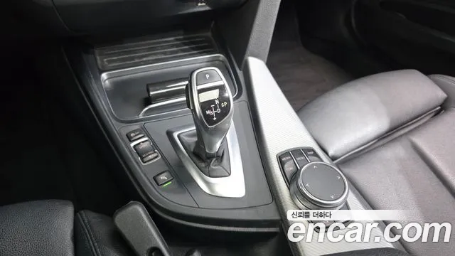 BMW 3 серии 2018 thumb 3