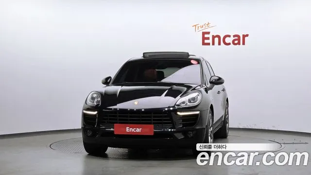 Porsche Macan 2016 thumb 4