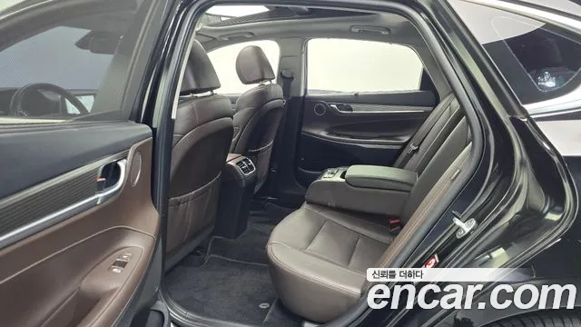 Hyundai Grandeur 2018 thumb 4