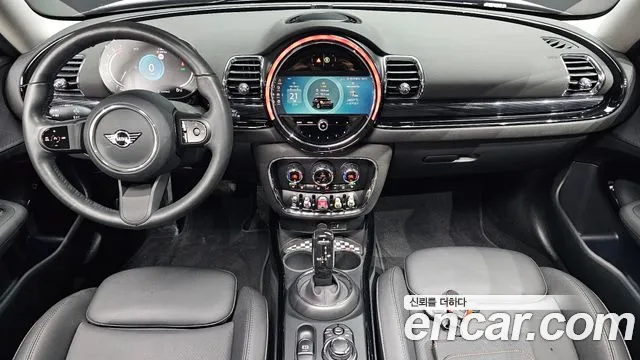 Mini Cooper Clubman 2023 thumb 9