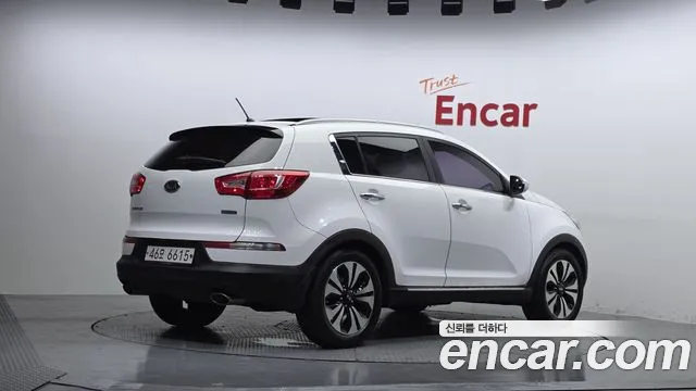 Kia Sportage 2011 thumb 7