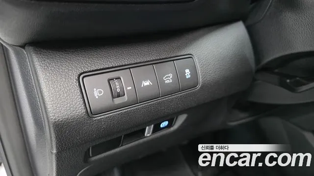 Hyundai Santa Fe 2021 thumb 3