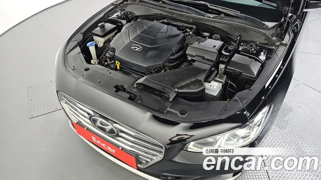 Hyundai Grandeur 2017 thumb 3