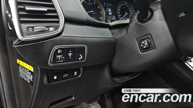 Hyundai Grandeur 2017 thumb 10