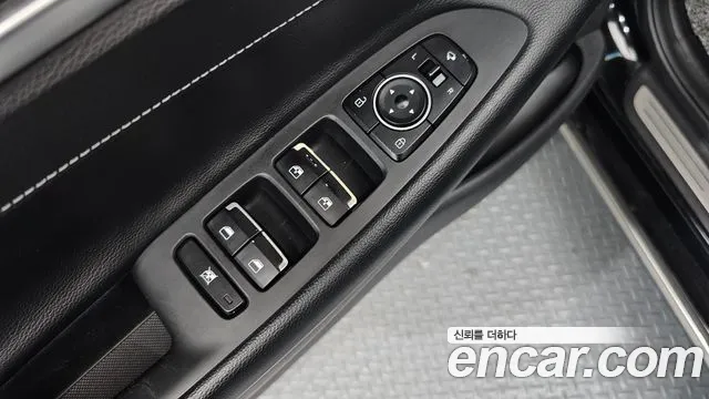 Hyundai Grandeur 2017 thumb 11