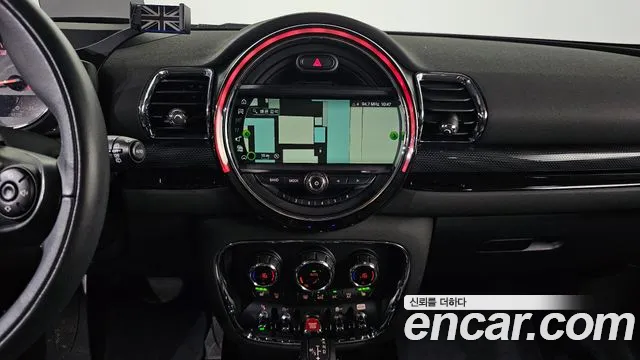 Mini Cooper Clubman 2019 thumb 4