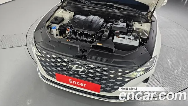 Hyundai Grandeur 2020 thumb 2