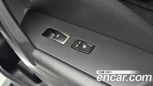 Hyundai Grandeur 2014 thumb 10