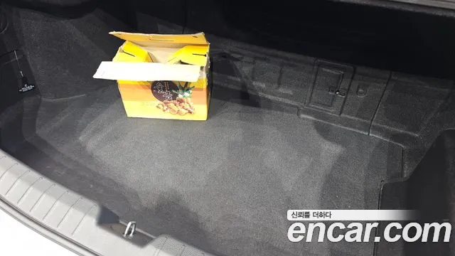 Hyundai Grandeur 2014 thumb 8