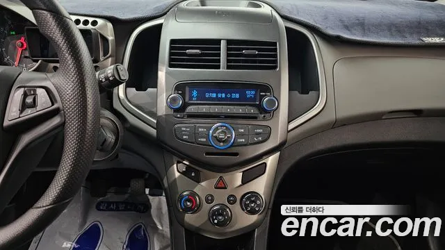 Chevrolet Aveo 2015 thumb 12