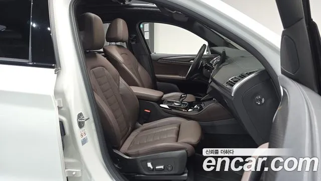 BMW X4 2023 thumb 6